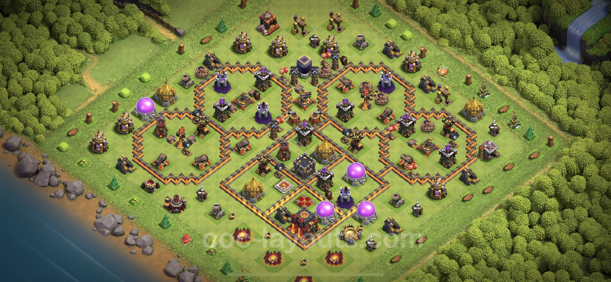 TH10 War Layout 12 -  base layout with copy link