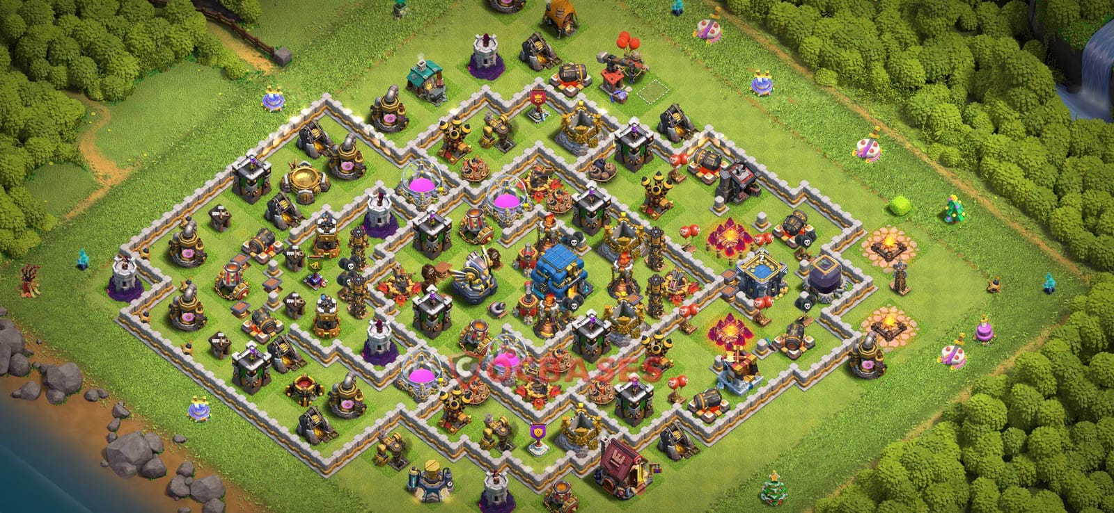 TH12 War Layout 15 -  base layout with copy link for Clash of Clans 2026