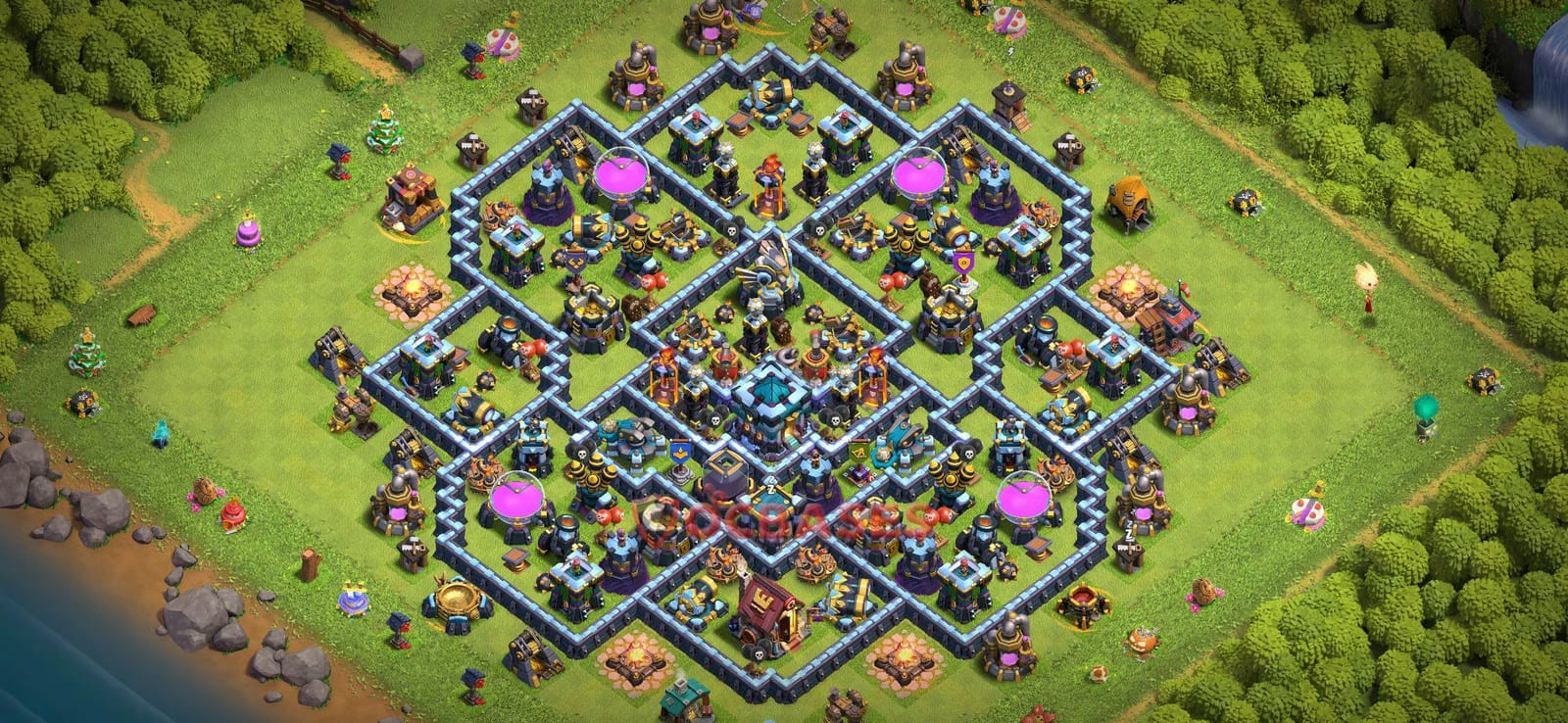 TH13 War Layout 32 -  base layout with copy link for Clash of Clans 2026