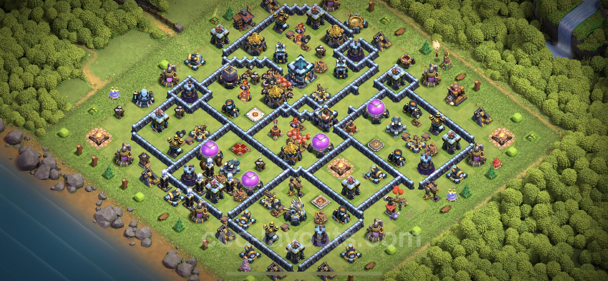 TH13 War Layout 33 - base layout with copy link for Clash of Clans 2026